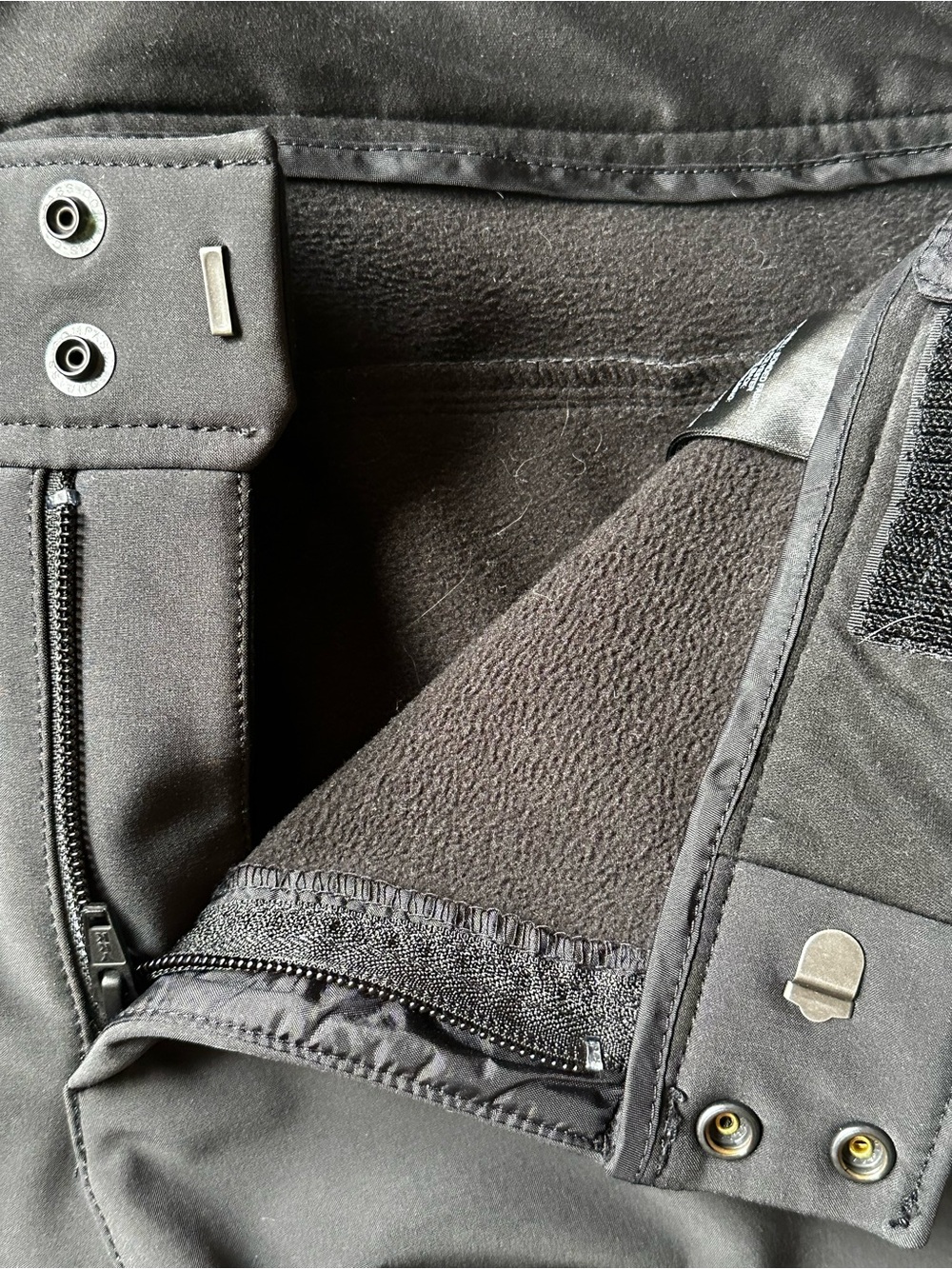 The North Face's Apex STH Pant, Charcoal/Dark Gray, Windwall Snowpant - Picture 4 of 12